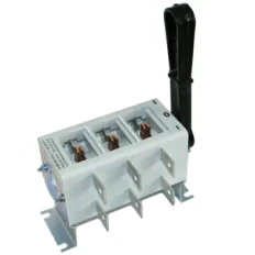 Выключатель-разъединитель ВР32-31А70220-00 УХЛ3-380В-НВА, фото