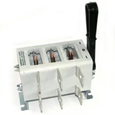 Выключатель-разъединитель ВР32-35А70120-00 УХЛ3-380В-НВА, фото